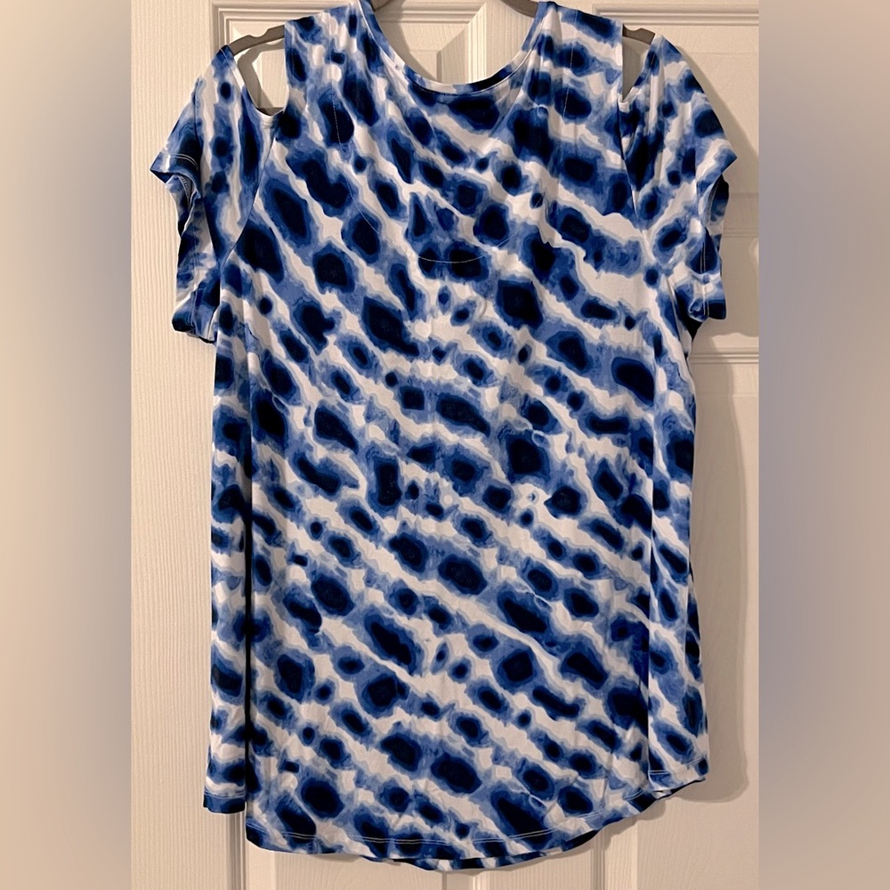 JM Collection Women's Blue Cold Shoulder Round Neck Knit Top Plus Size 2X - Picture 3 of 8